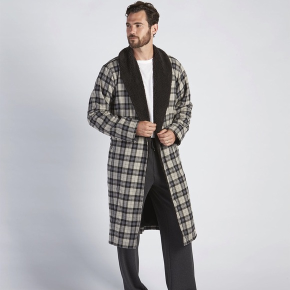 Last One! NWT UGG Men’s Robe - Picture 2 of 5